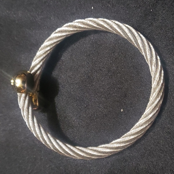 Cable Bangle - Picture 4 of 5